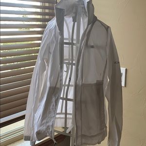 Columbia rain coat